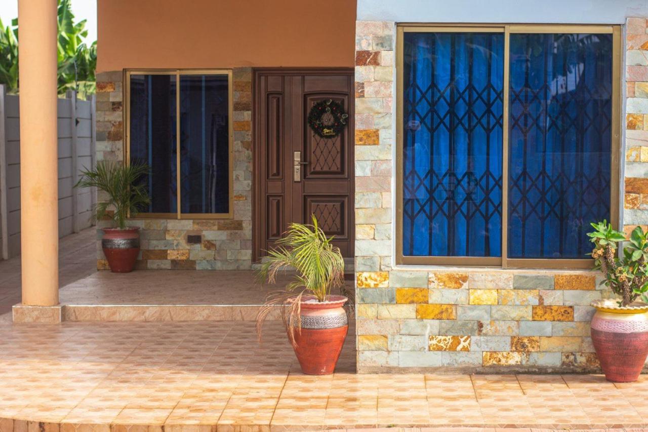 Afranasa Inn Tema Dış mekan fotoğraf